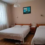 Guesthouse Miraj - Shabla Къща за гости