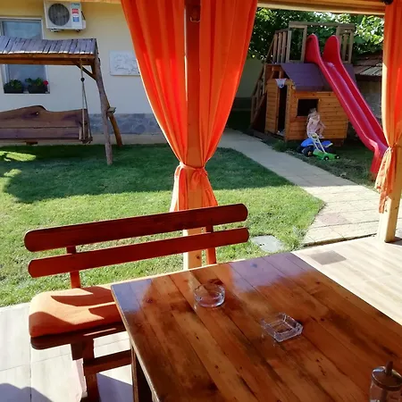 Guesthouse Miraj - Shabla Къща за гости
